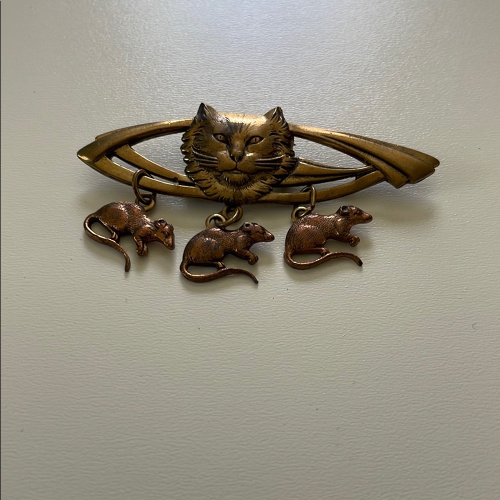 Vintage Cat and Mice Brooch - Bronze Color
